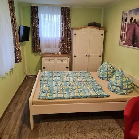 Gemuetlicher Gartenbungalow Sellin (Rugen)