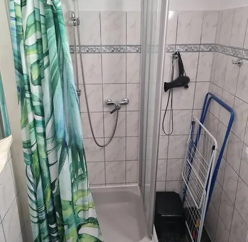 Gemuetlicher Gartenbungalow Apartment Sellin (Rugen)